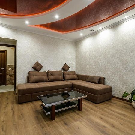 Kyivska Apartments Lviv Luaran gambar