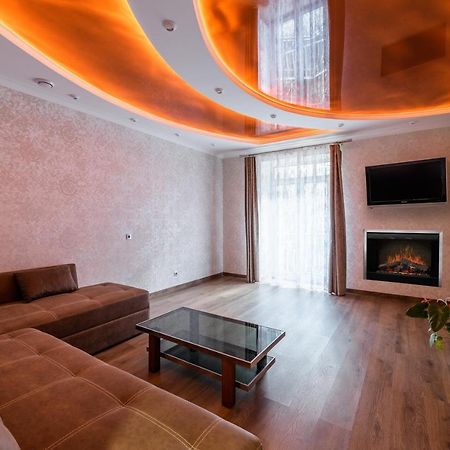 Kyivska Apartments Lviv Luaran gambar