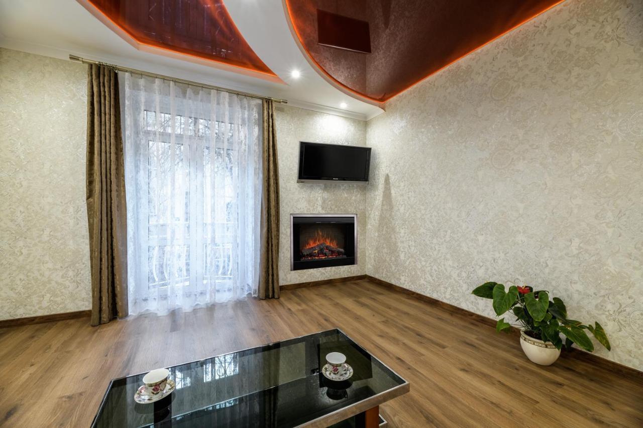 Kyivska Apartments Lviv Luaran gambar
